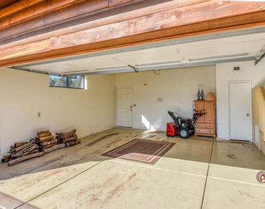 8950 W Antoinette Way - Photo Thumbnail 88