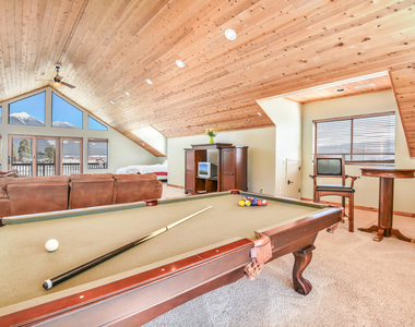 8950 W Antoinette Way - Photo Thumbnail 65
