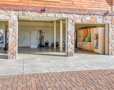 8950 W Antoinette Way - Photo Thumbnail 87
