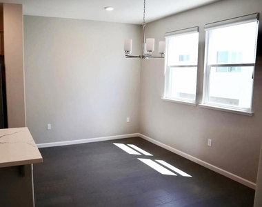 326 Agustin Narvaez Street - Photo Thumbnail 18