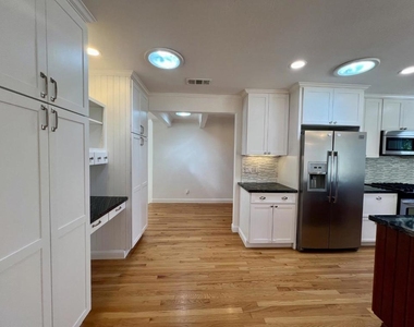 1232 Malone Road - Photo Thumbnail 11
