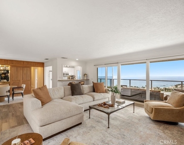 1651 Thurston Drive - Photo Thumbnail 9