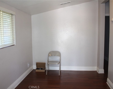 507 W State Street - Photo Thumbnail 8