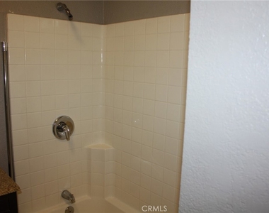 507 W State Street - Photo Thumbnail 22