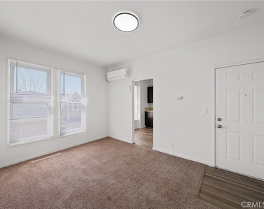 927 Orange Street - Photo Thumbnail 3
