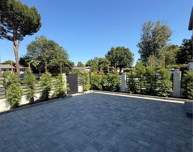 8613 Oakdale Avenue - Photo Thumbnail 22