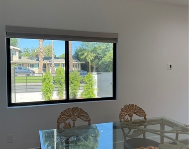 8613 Oakdale Avenue - Photo Thumbnail 16
