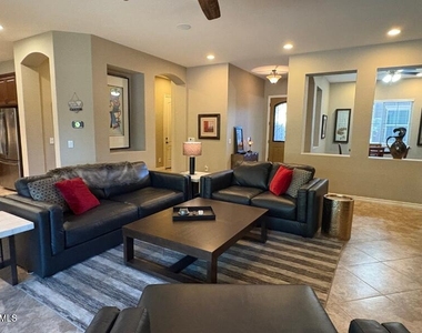 20416 E Raven Drive - Photo Thumbnail 7