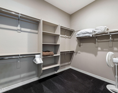 20416 E Raven Drive - Photo Thumbnail 29