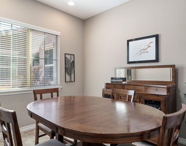 20416 E Raven Drive - Photo Thumbnail 2