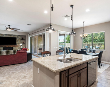 20416 E Raven Drive - Photo Thumbnail 10