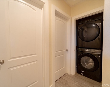 411 E 115th - Photo Thumbnail 6