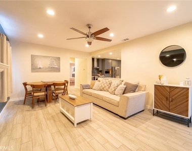 411 E 115th - Photo Thumbnail 1