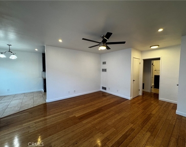 410 S Commonwealth - Photo Thumbnail 4