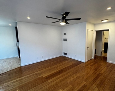 410 S Commonwealth - Photo Thumbnail 14
