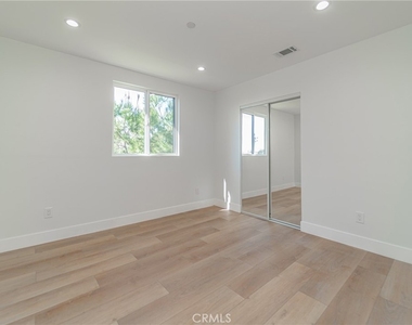 13128 Putnam Street - Photo Thumbnail 22