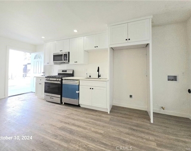 8524 Beverlywood Street - Photo Thumbnail 1