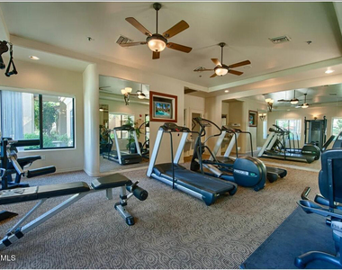 16682 N West Point Parkway - Photo Thumbnail 10