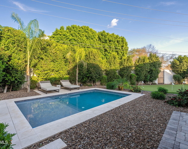 4017 N 49th Place - Photo Thumbnail 33