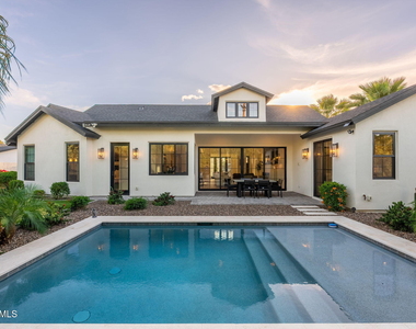 4017 N 49th Place - Photo Thumbnail 29