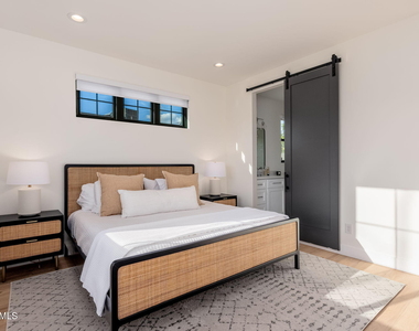 4017 N 49th Place - Photo Thumbnail 20