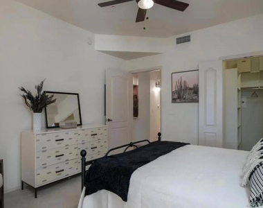 9393 E Palo Brea Bend - Photo Thumbnail 4