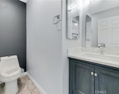 2644 Sycamore - Photo Thumbnail 11