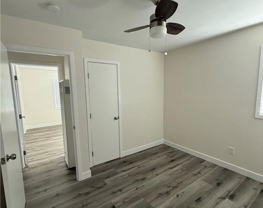 9966 Locust Avenue - Photo Thumbnail 4