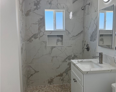 9966 Locust Avenue - Photo Thumbnail 15