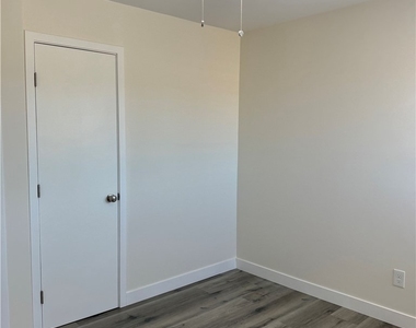 9966 Locust Avenue - Photo Thumbnail 23
