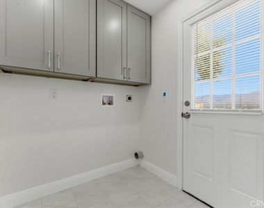 10 Cortez Street - Photo Thumbnail 13