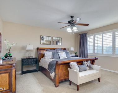 3749 W Whitehawk Court - Photo Thumbnail 19