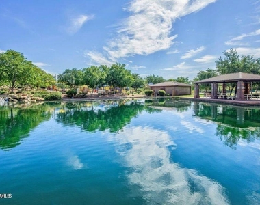 3749 W Whitehawk Court - Photo Thumbnail 41
