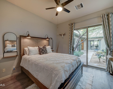 11420 N 141st Street - Photo Thumbnail 37