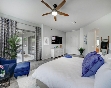 11420 N 141st Street - Photo Thumbnail 25