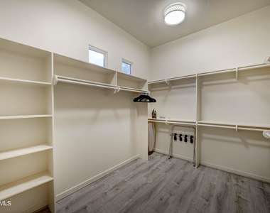 11420 N 141st Street - Photo Thumbnail 28