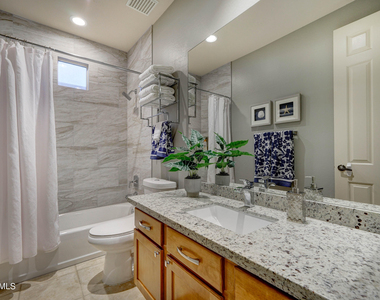 11420 N 141st Street - Photo Thumbnail 20