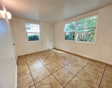11515 Bradson Place - Photo Thumbnail 10