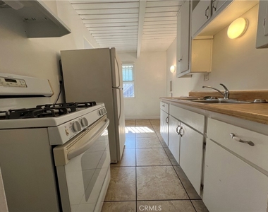 11515 Bradson Place - Photo Thumbnail 9