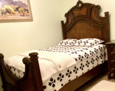 17210 W Elm Street - Photo Thumbnail 15
