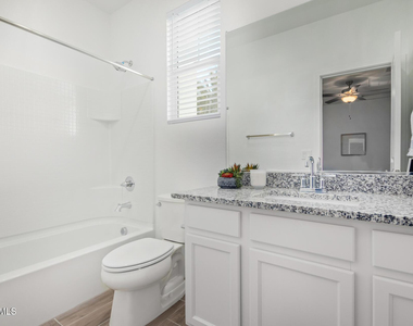 3230 E Thomas Road - Photo Thumbnail 23