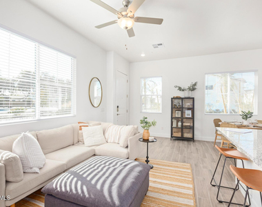 3230 E Thomas Road - Photo Thumbnail 3
