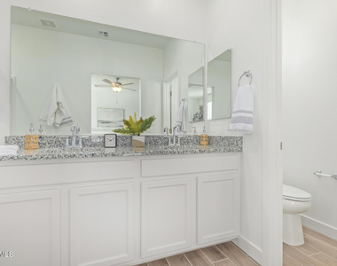 3230 E Thomas Road - Photo Thumbnail 15