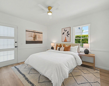 5119 Enfield Avenue - Photo Thumbnail 22