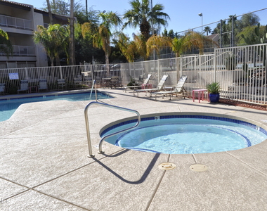 11032 N 28th Drive - Photo Thumbnail 25