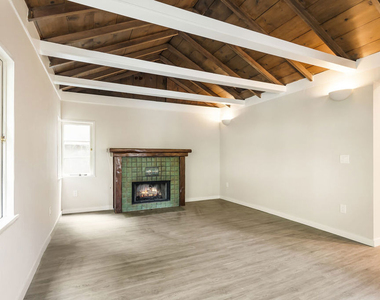 937 N Beverly Glen Boulevard - Photo Thumbnail 2