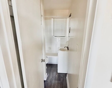 4055 Hamilton Street - Photo Thumbnail 9