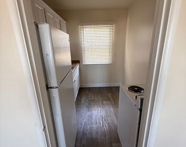 4055 Hamilton Street - Photo Thumbnail 6