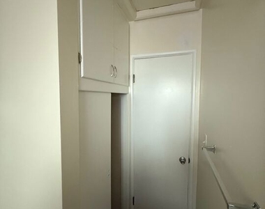 4055 Hamilton Street - Photo Thumbnail 10