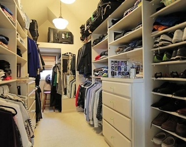427 12th Street - Photo Thumbnail 20